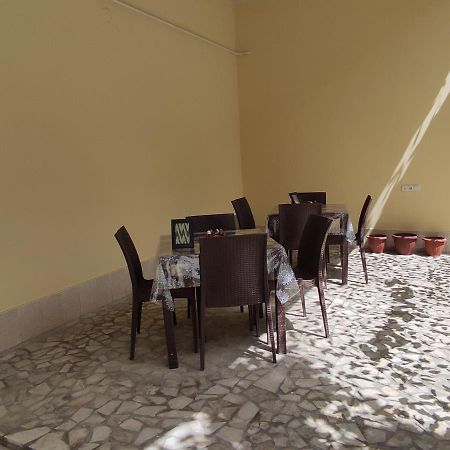 Old Street Guesthouse Bukhara Bagian luar foto