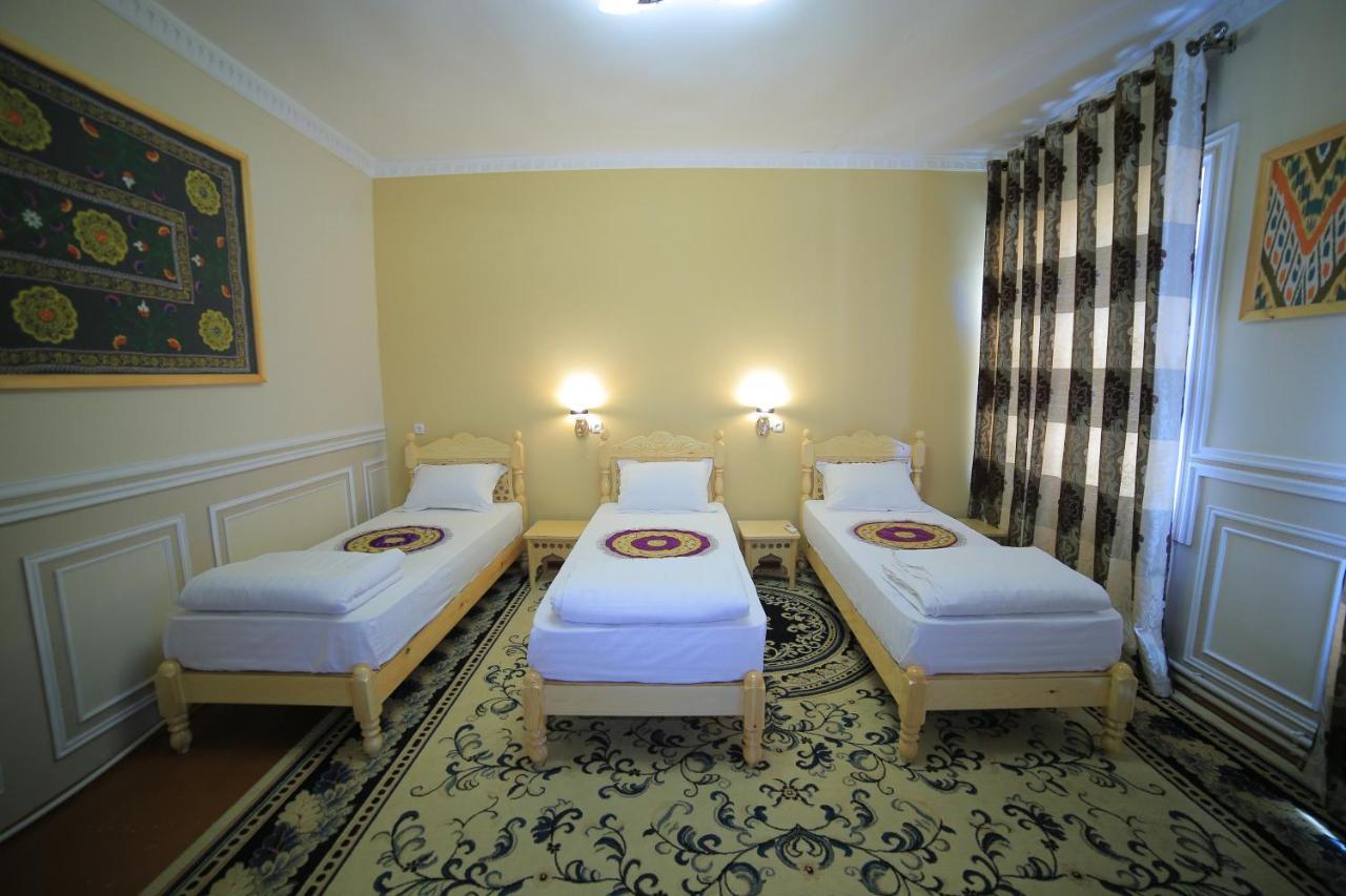 Old Street Guesthouse Bukhara Bagian luar foto