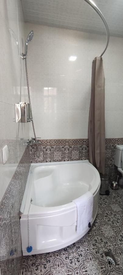Old Street Guesthouse Bukhara Ruang foto